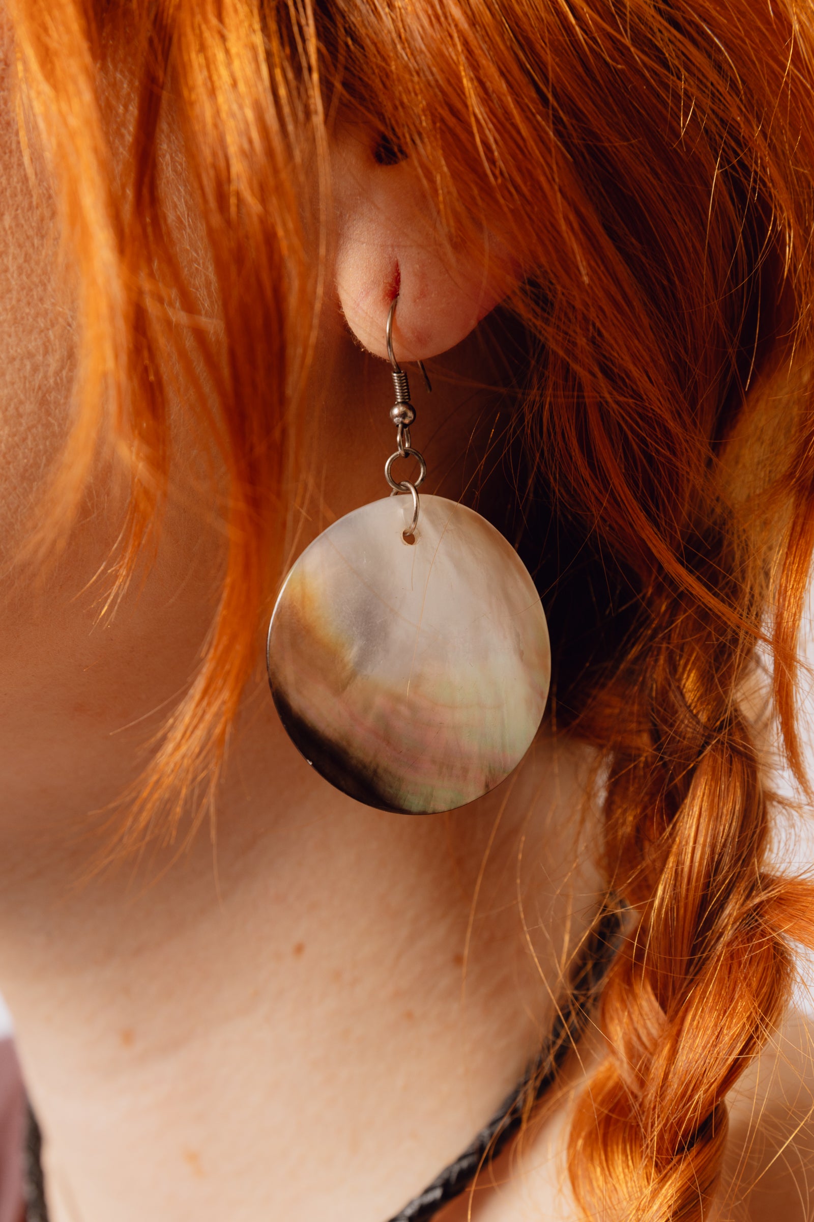 Ula Shell Disc Earrings