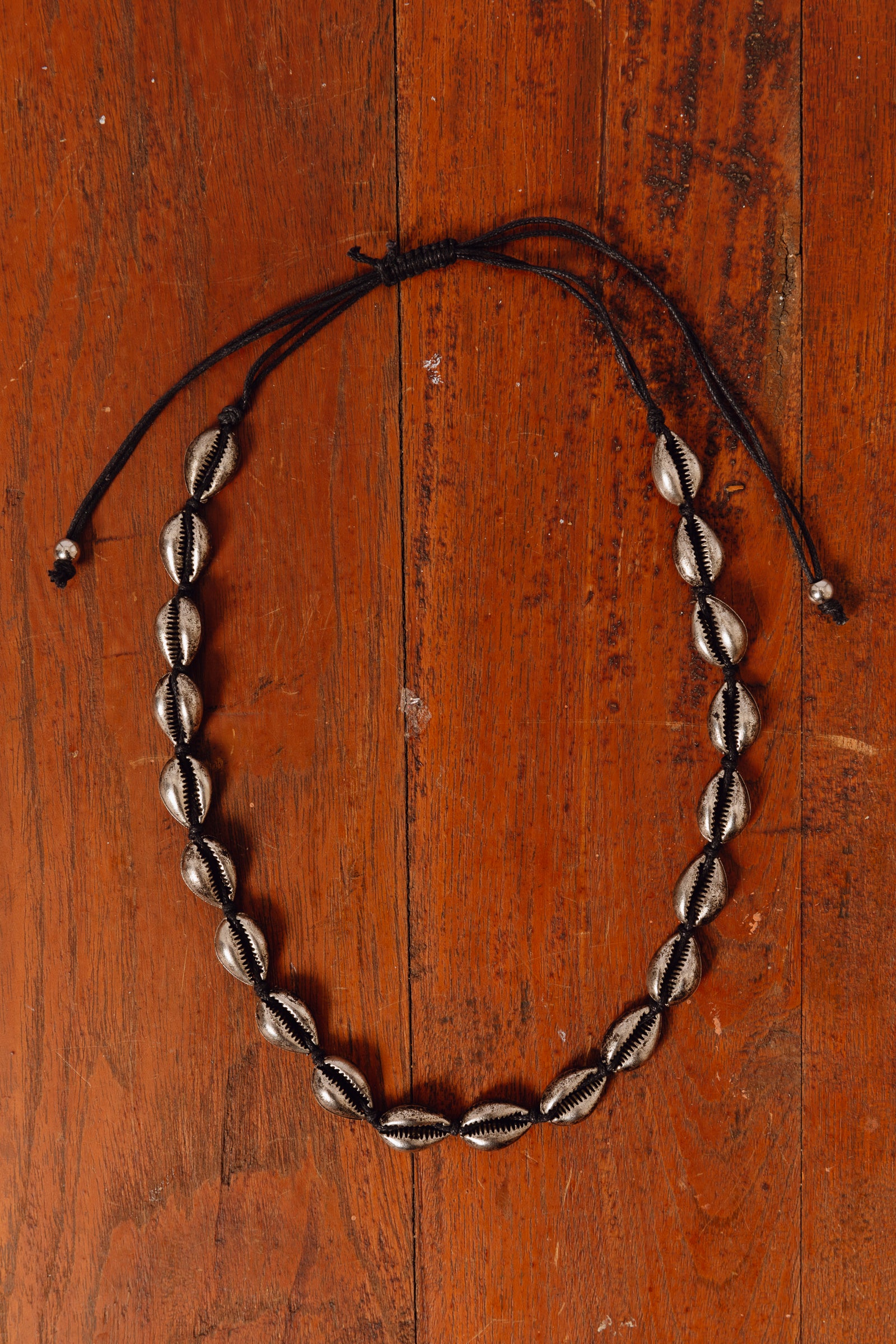Hali Shell Necklace