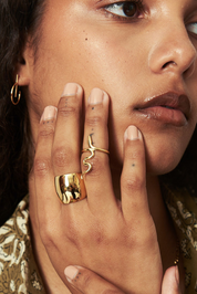 Gold Ebba Ring