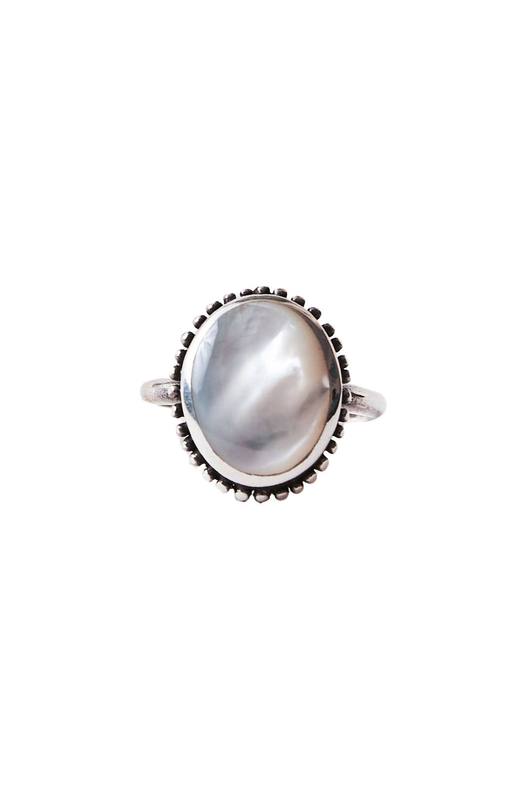 Mele Mother of Pearl Ring