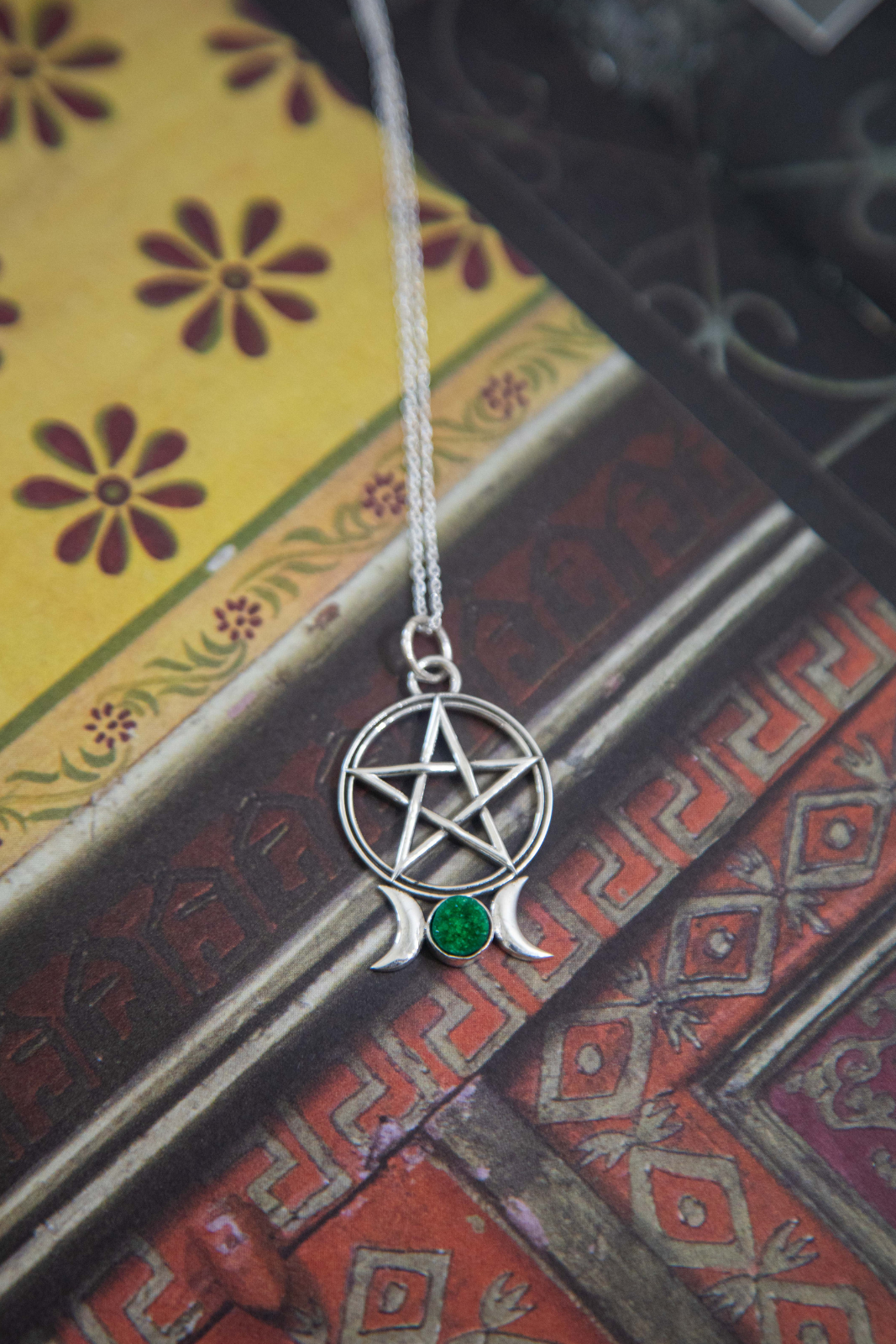 Magic Moon Pentagram Necklace