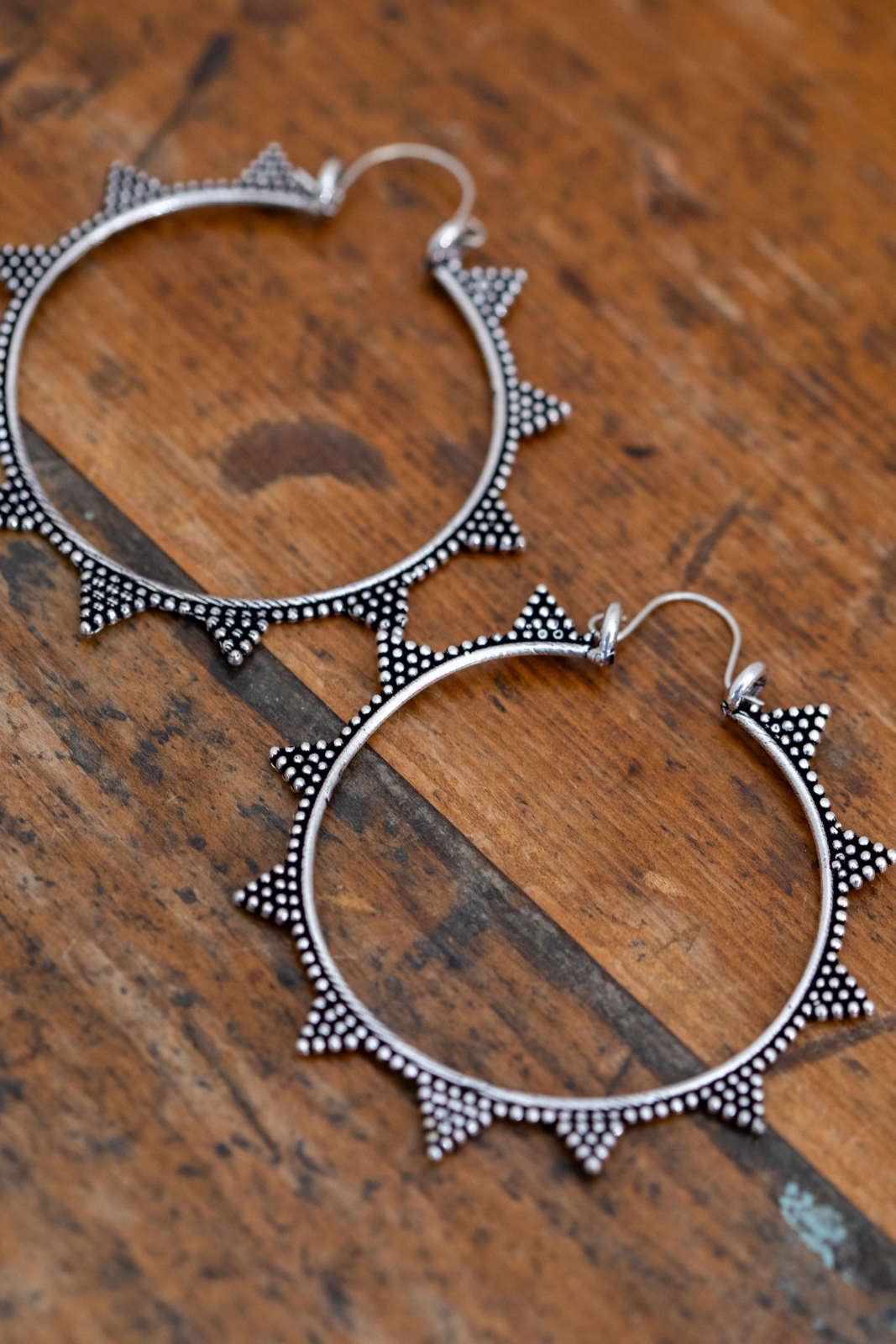 Dotted Triangle Hoops