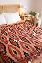 Aakrita Bedspread