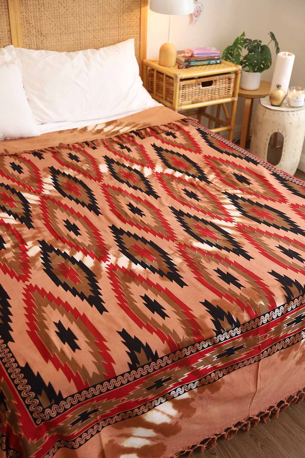 Aakrita Bedspread