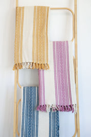 Amelisse Throw