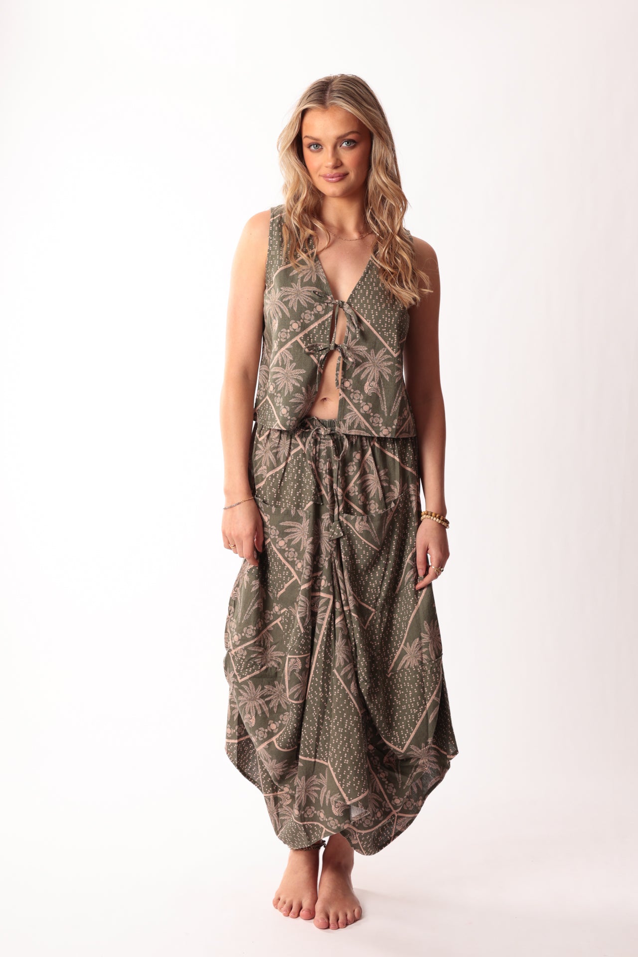 Z5998-OLIZ5997-OLI-1.jpg