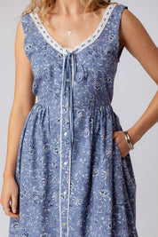 Amoretta Dress