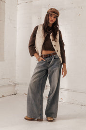 Pomo Vest