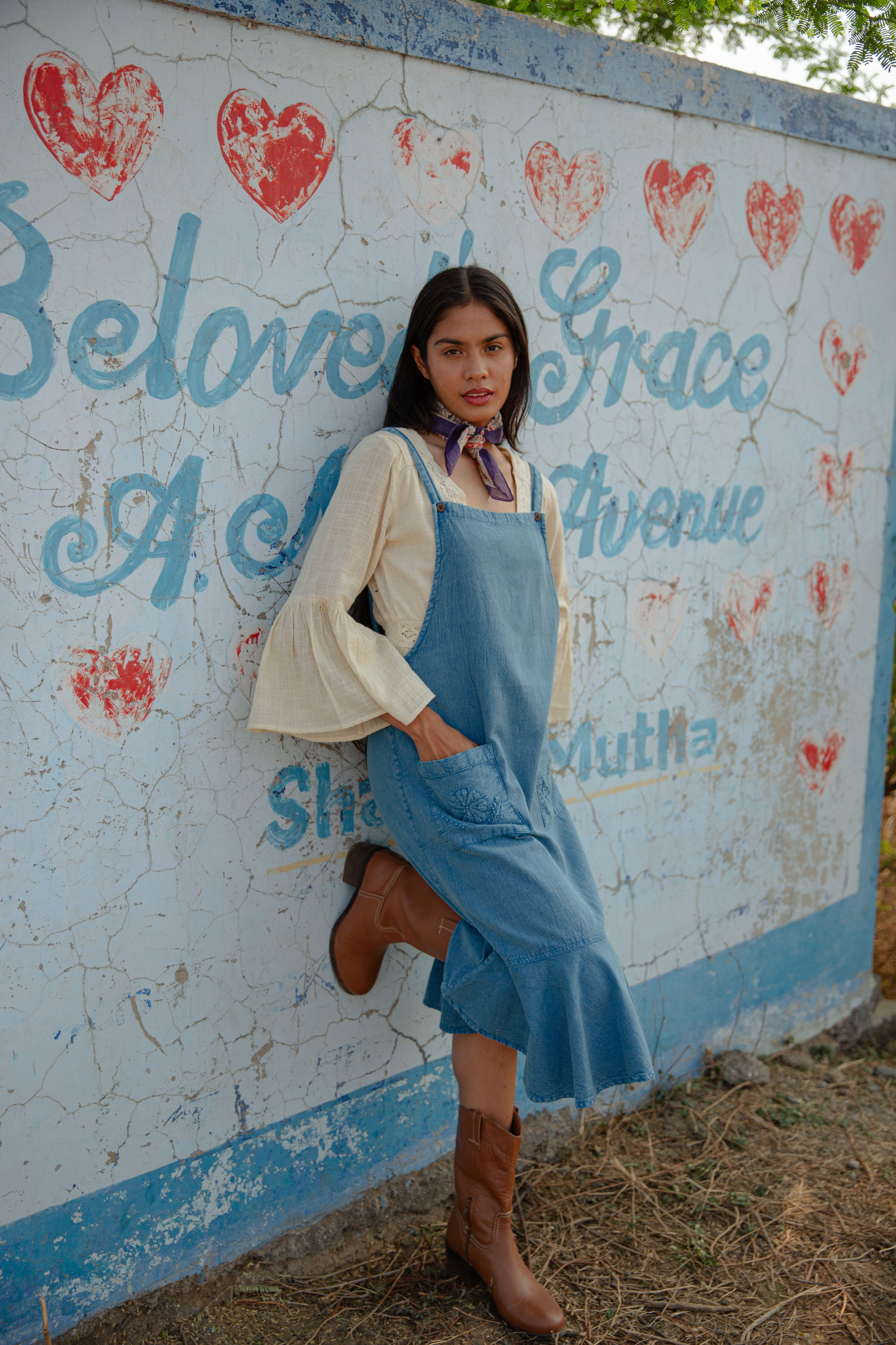 Beau Pinafore