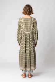 Patola Duster