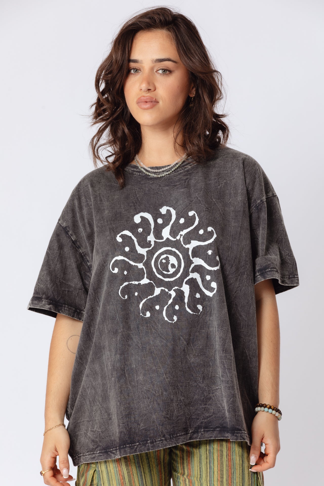 Chett Tee