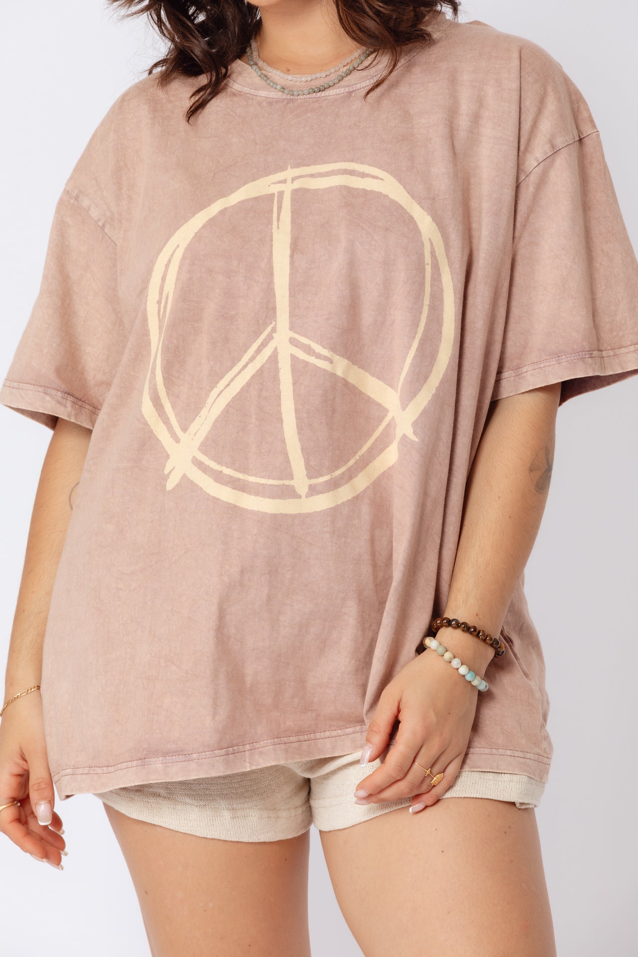 Chett Tee