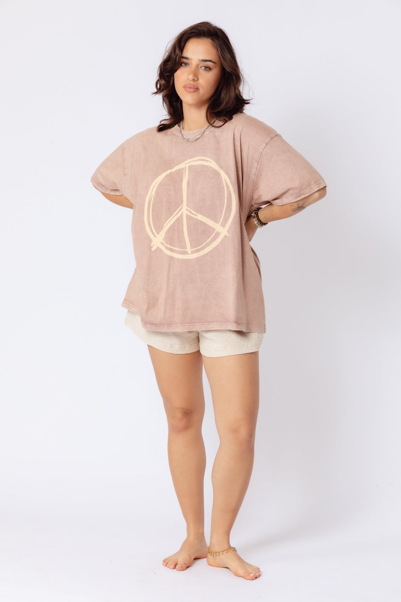 Chett Tee