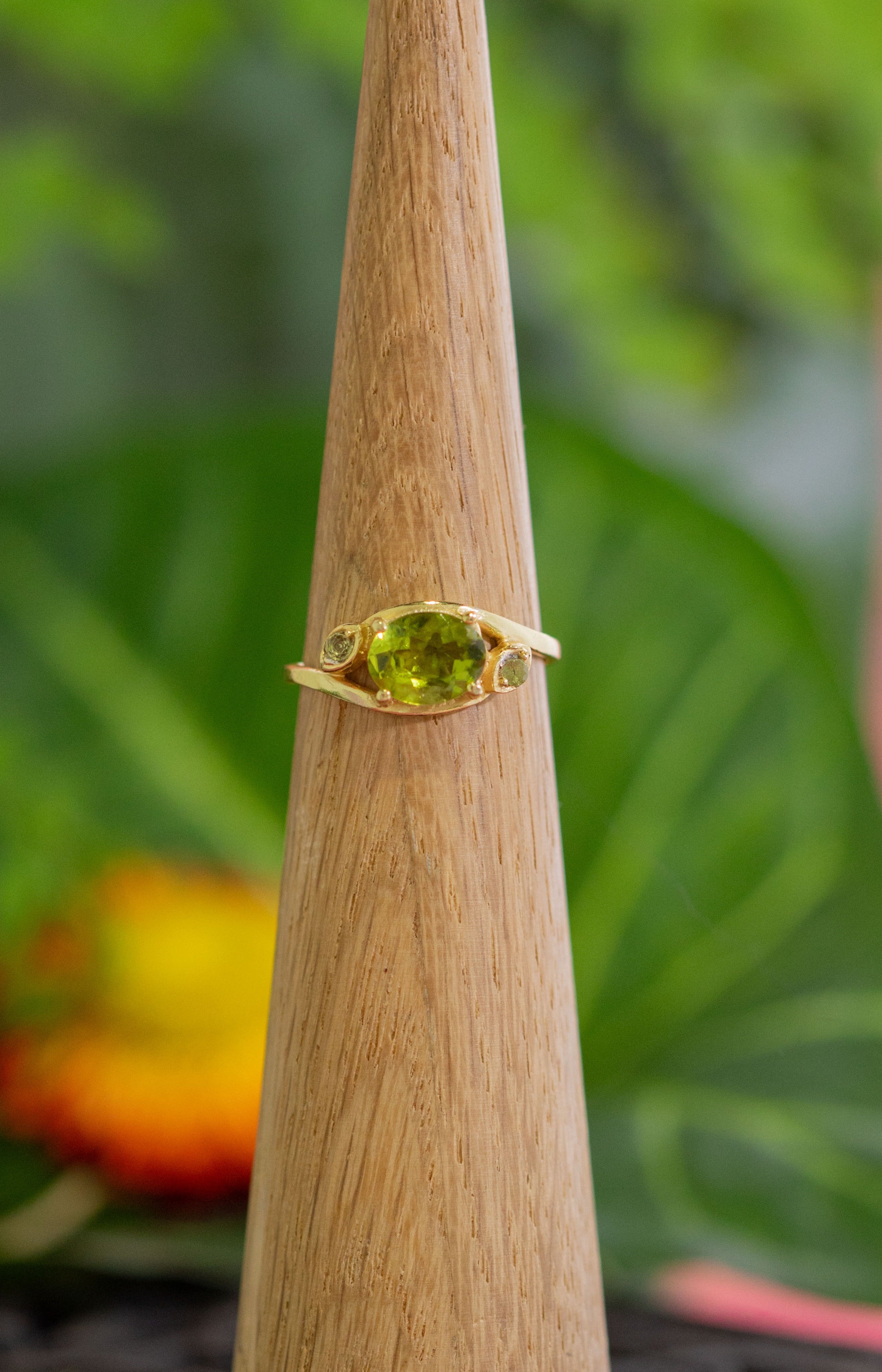 Klara Peridot Ring