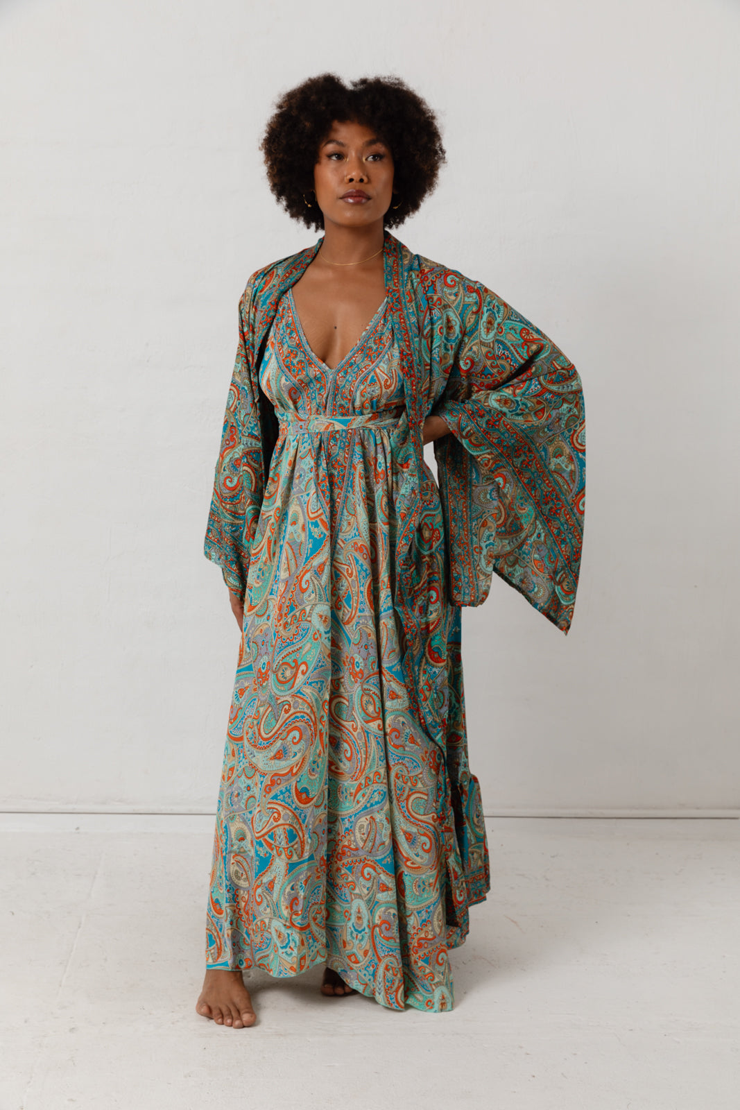 Tanvi Kimono