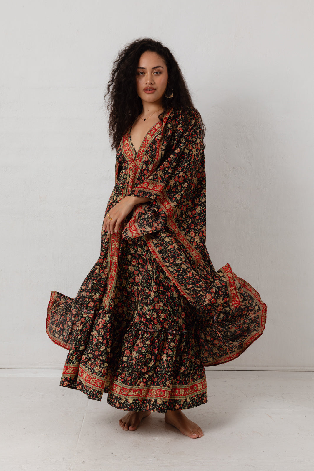 Tanvi Kimono