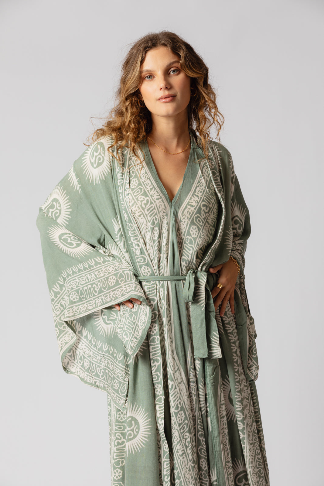 Tanvi Kimono