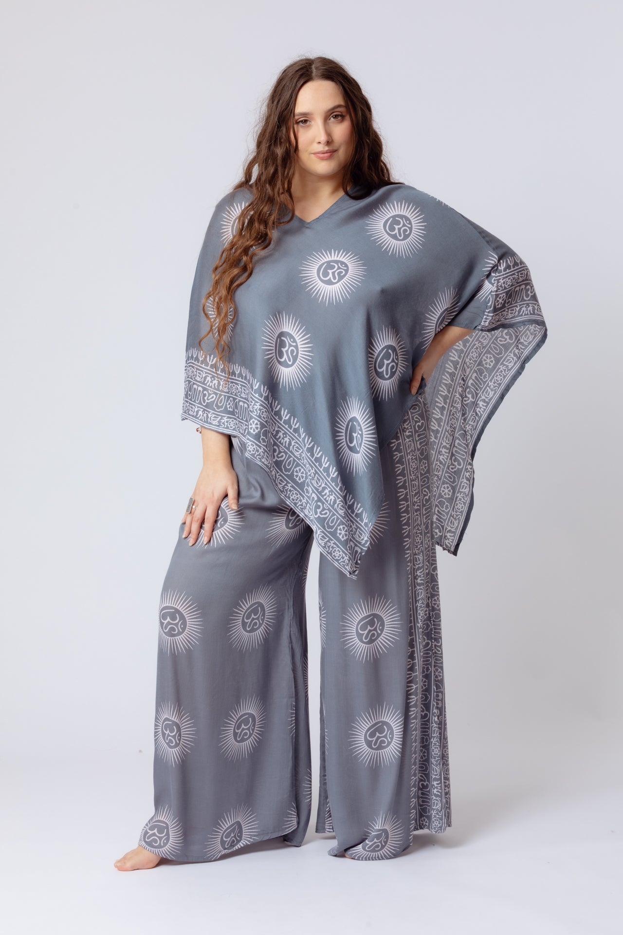 Chani Poncho