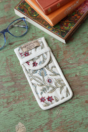 Neerja Glasses Case