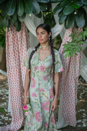 Aunt Julia Dress