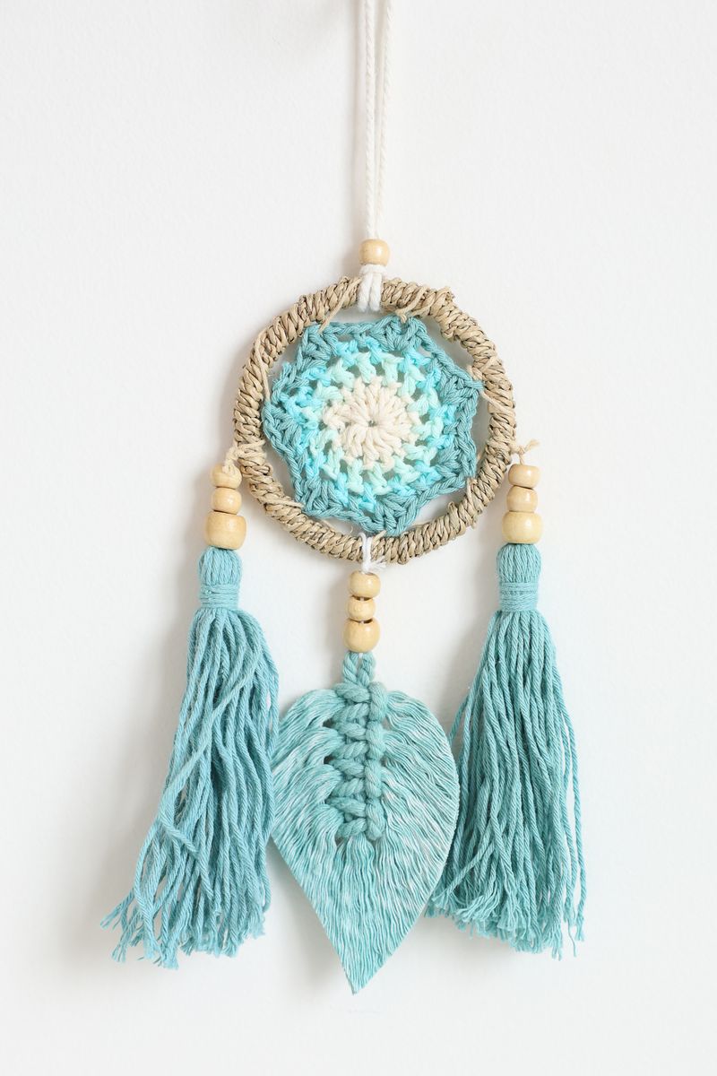 Teal Macrame Leaf Wall Hanging