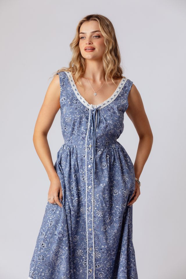 Amoretta Dress