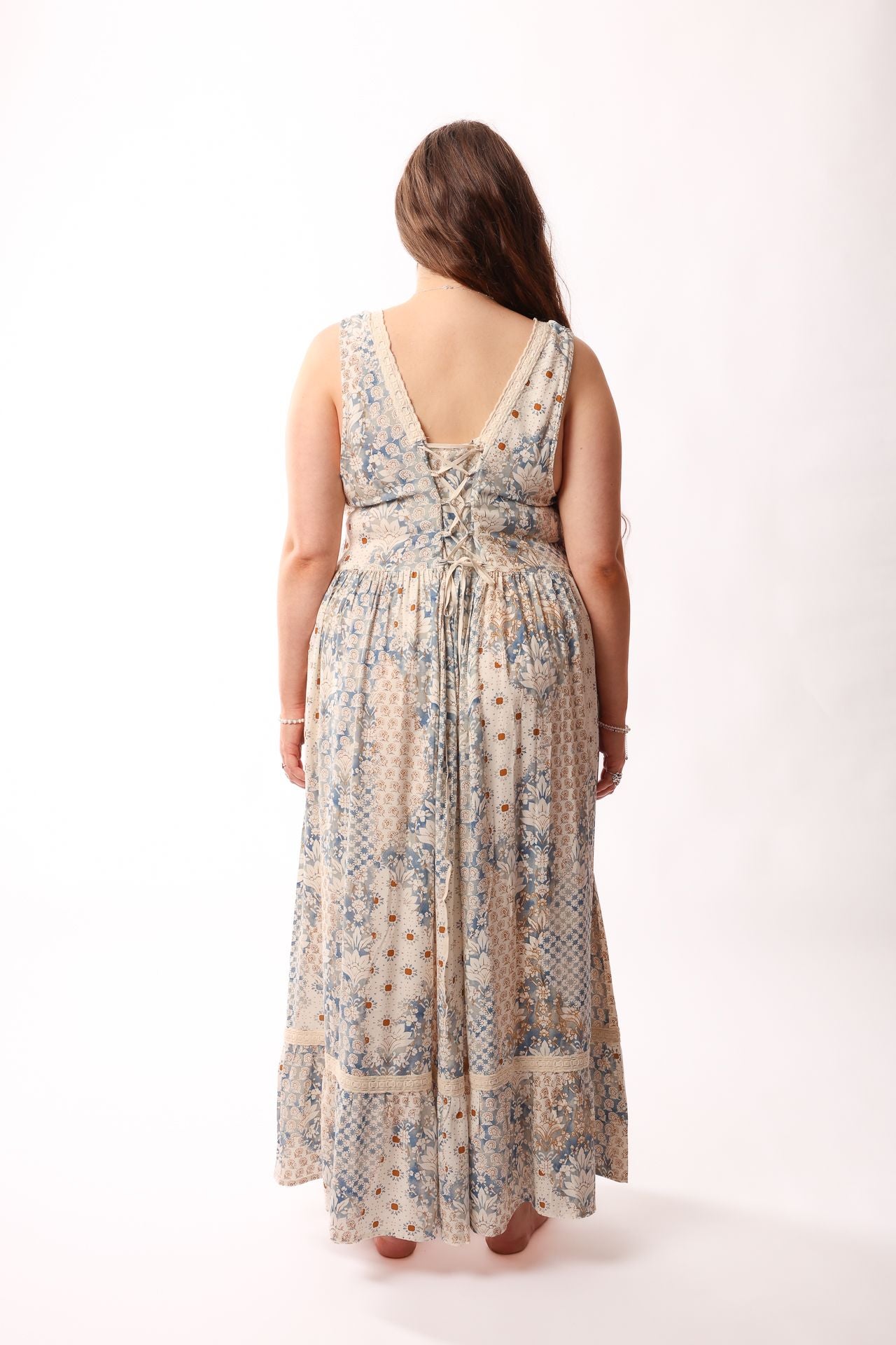 Amorel Dress
