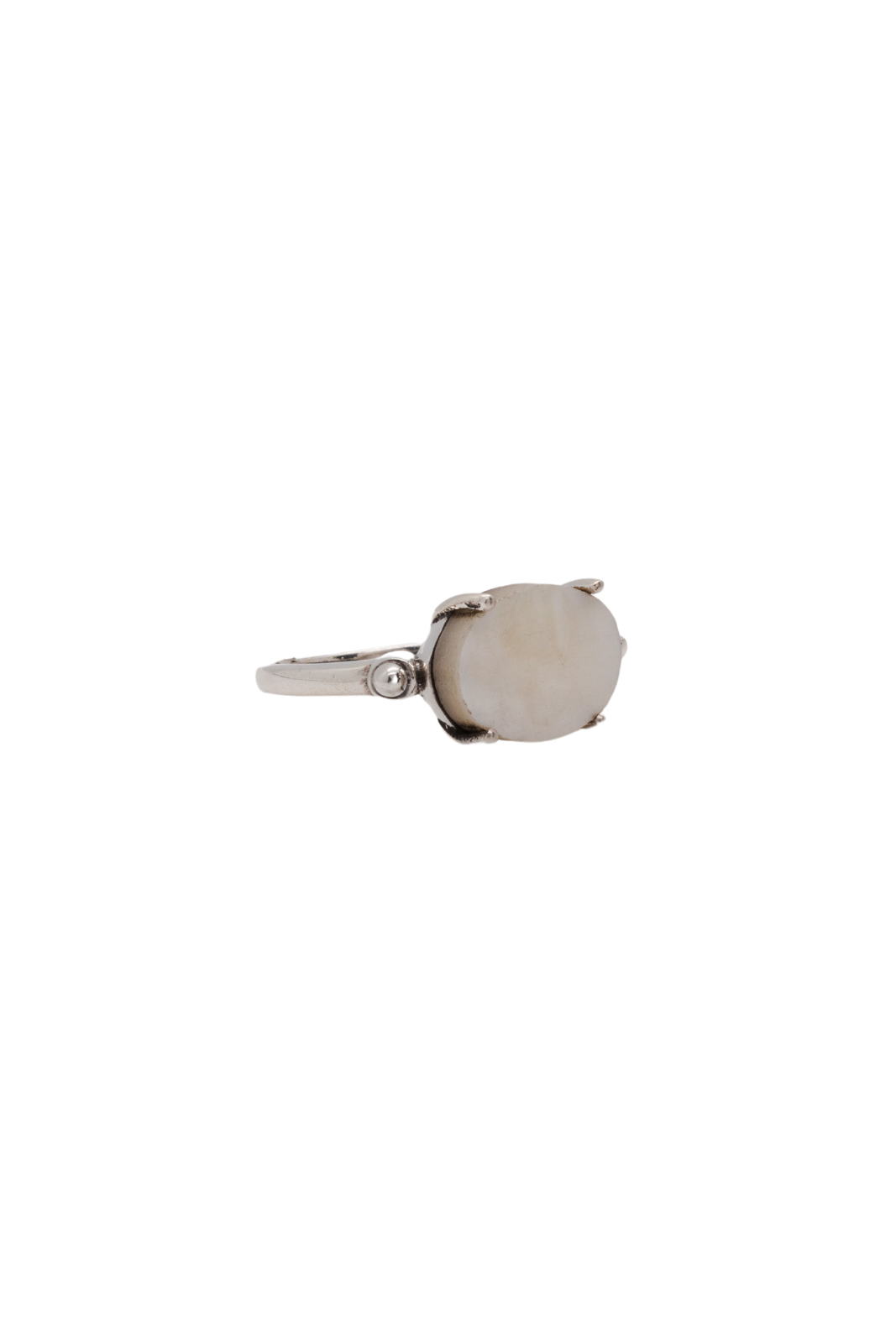 Mother of Pearl Karin Claw Set Ring